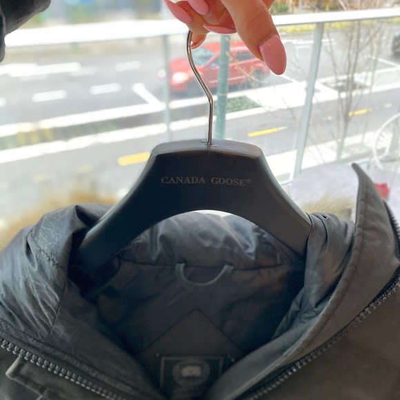 Lorette Parka Black Label - Picture 13 of 16